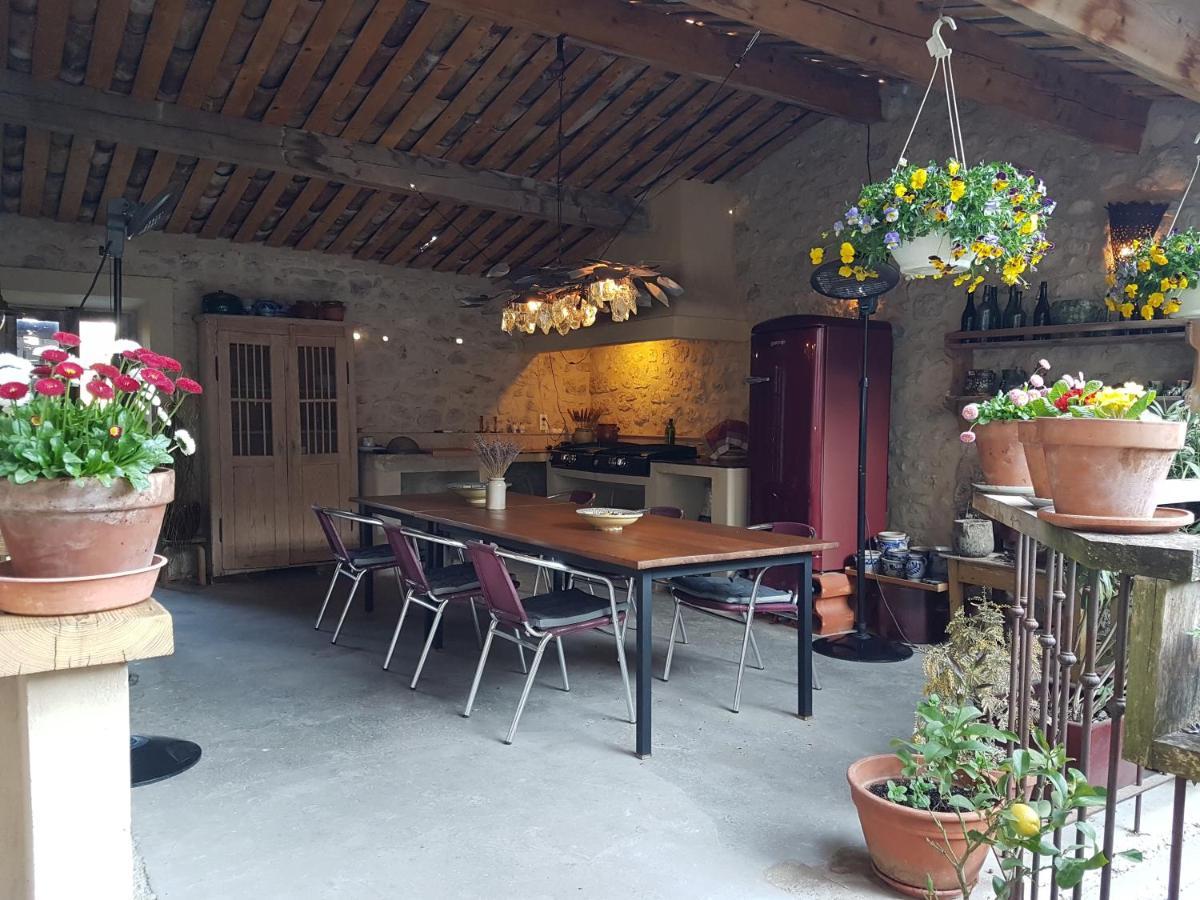 Chambre D'Hotes & Gites Vacances-En-Luberon Reillanne ภายนอก รูปภาพ