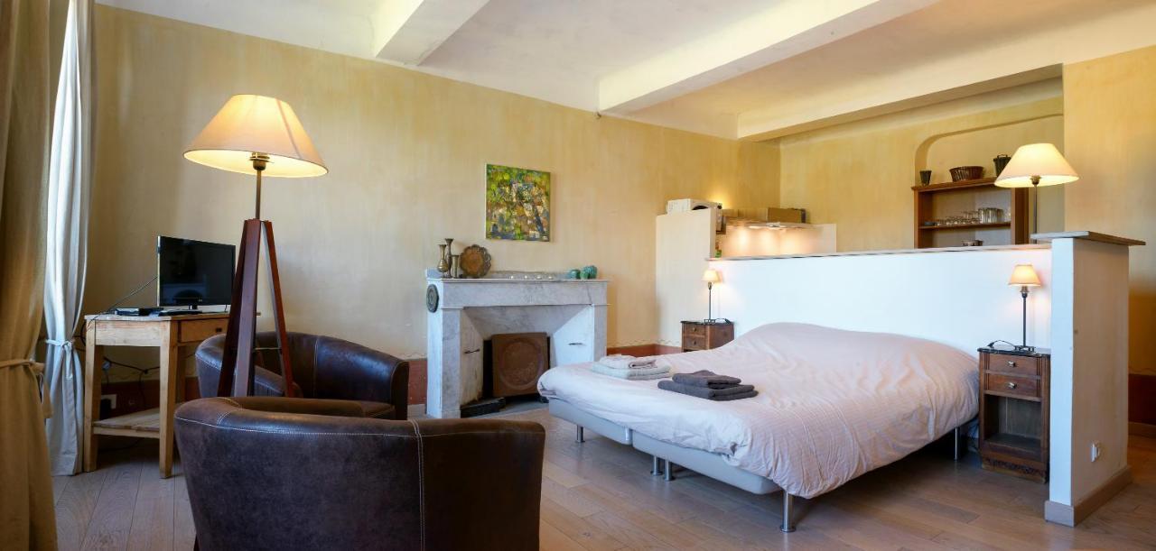 Chambre D'Hotes & Gites Vacances-En-Luberon Reillanne ภายนอก รูปภาพ