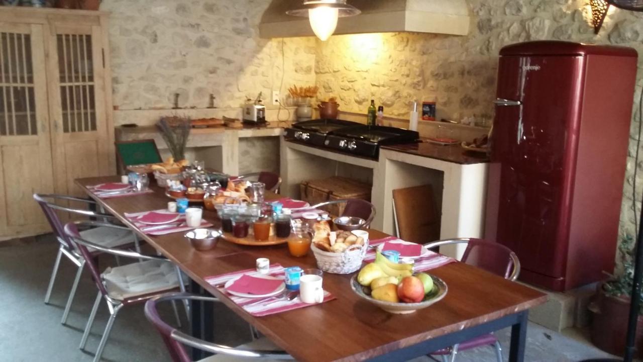 Chambre D'Hotes & Gites Vacances-En-Luberon Reillanne ภายนอก รูปภาพ